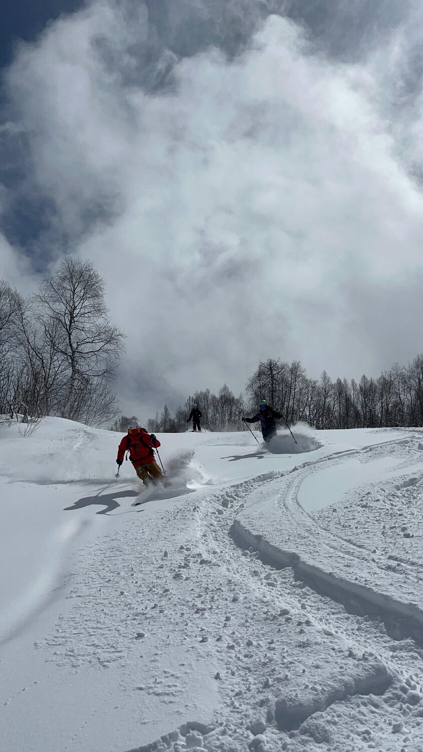 Descending untracked snow